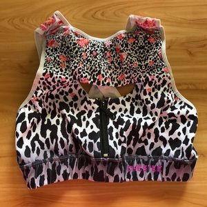 Chestee Sports Bra Size 8